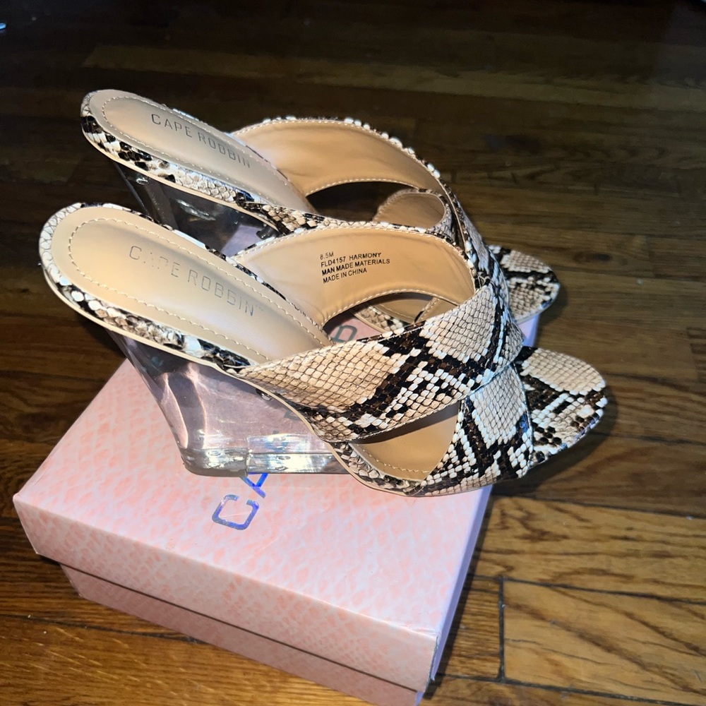 CAPE ROBIN SNAKESKIN WEDGE SHOE